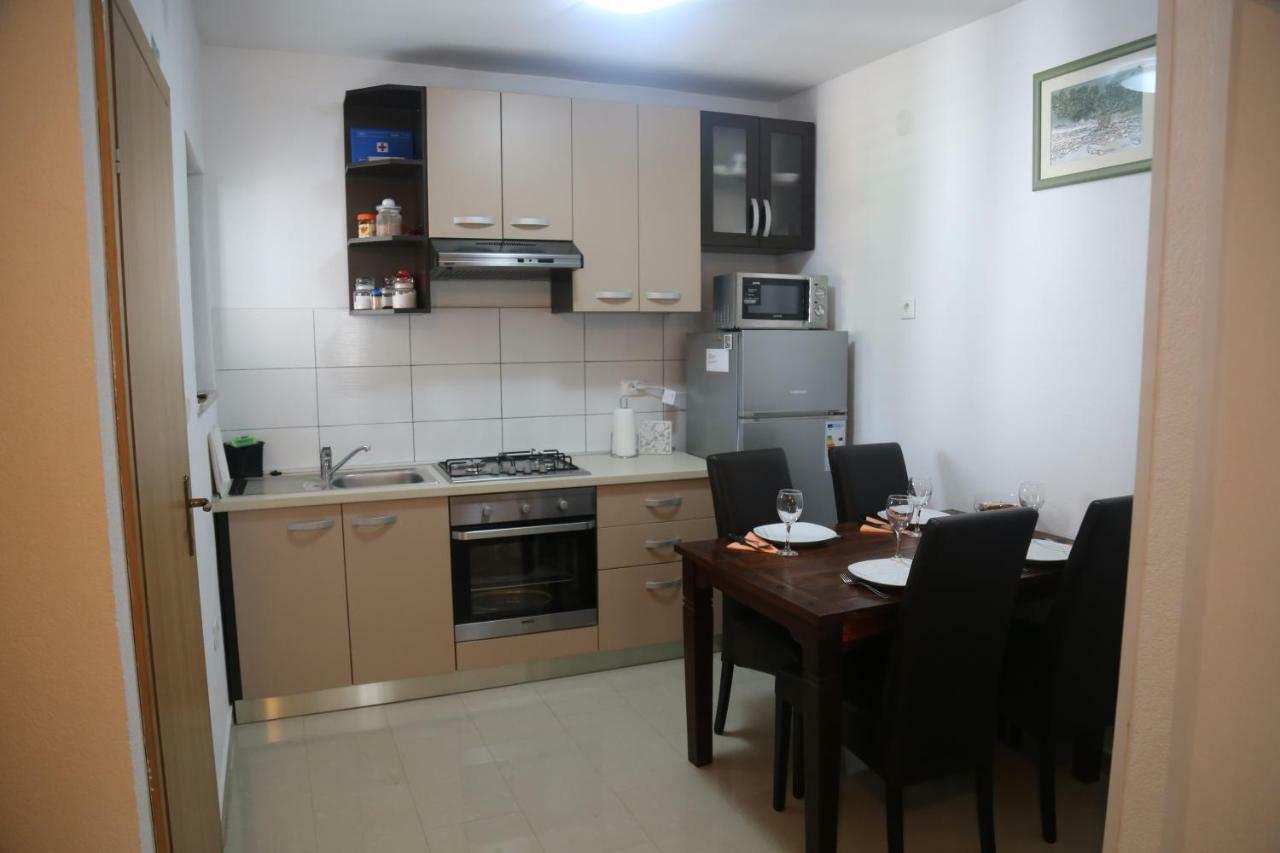 Apartment Drazan ชิเบนิก ภายนอก รูปภาพ
