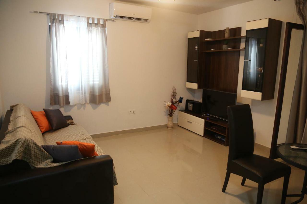 Apartment Drazan ชิเบนิก ภายนอก รูปภาพ