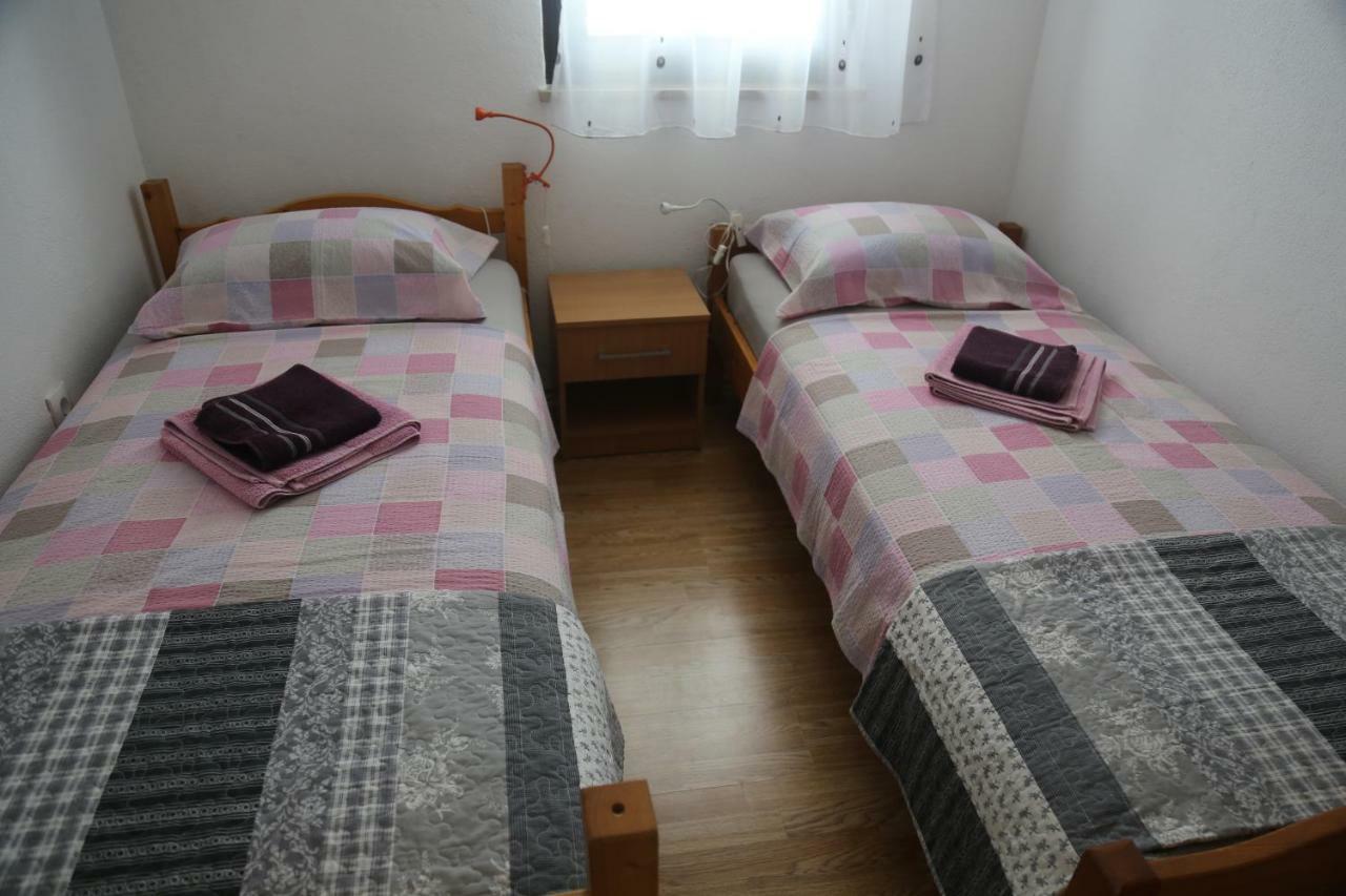 Apartment Drazan ชิเบนิก ภายนอก รูปภาพ