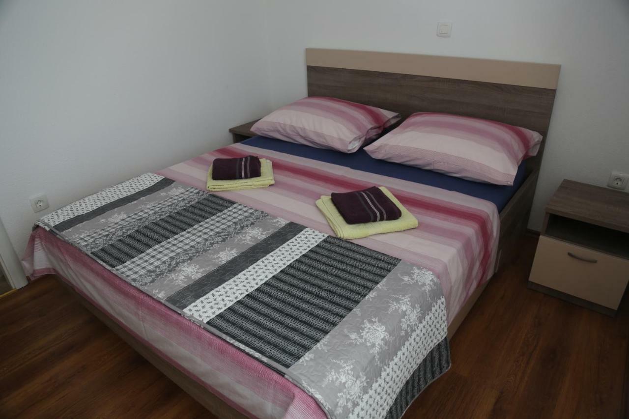 Apartment Drazan ชิเบนิก ภายนอก รูปภาพ