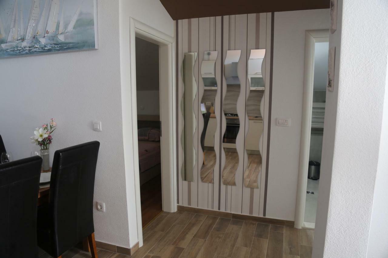 Apartment Drazan ชิเบนิก ภายนอก รูปภาพ