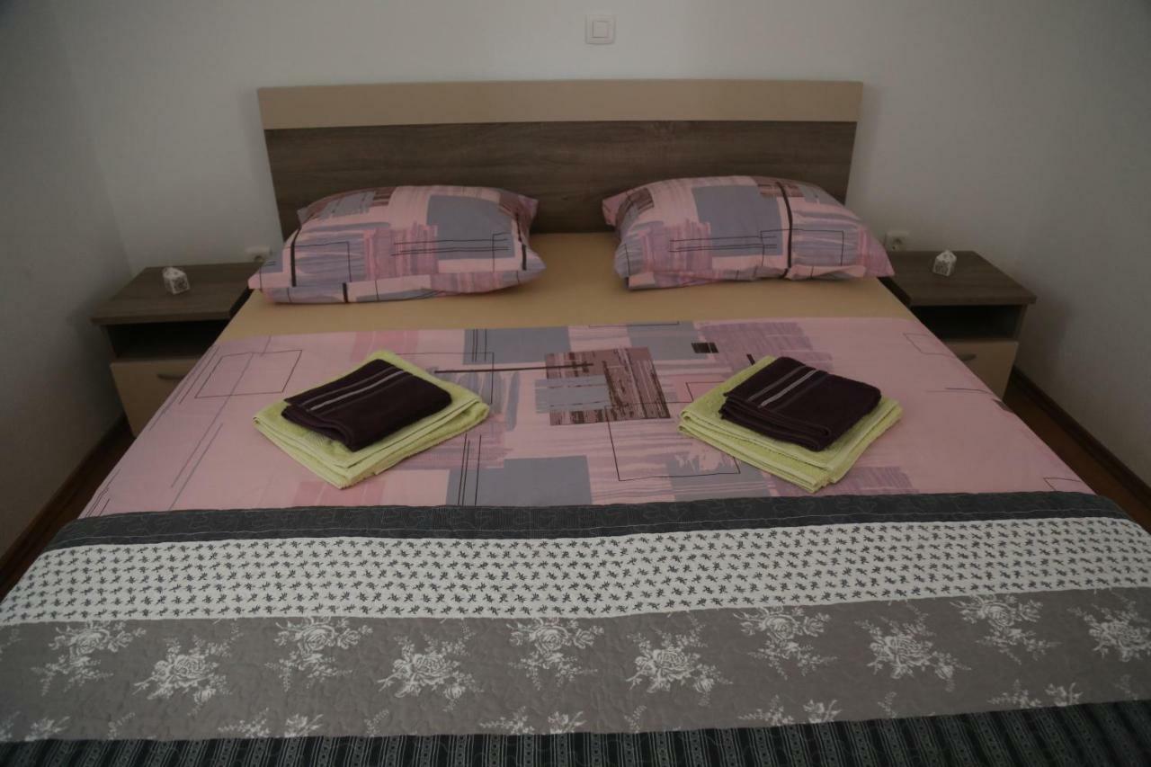 Apartment Drazan ชิเบนิก ภายนอก รูปภาพ